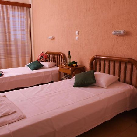 ארגוסטולי Galaxy Hotel מראה חיצוני תמונה