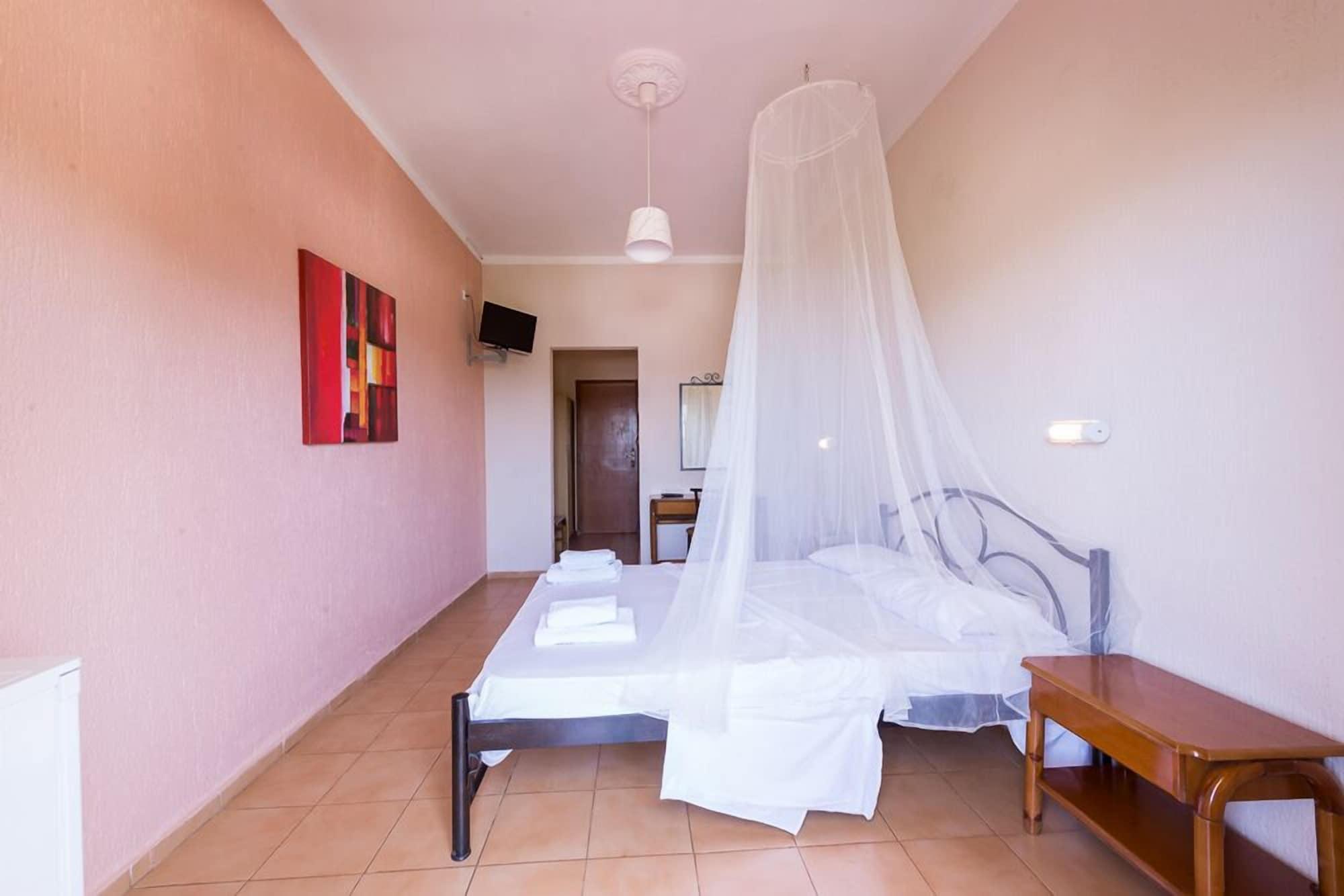 ארגוסטולי Galaxy Hotel מראה חיצוני תמונה