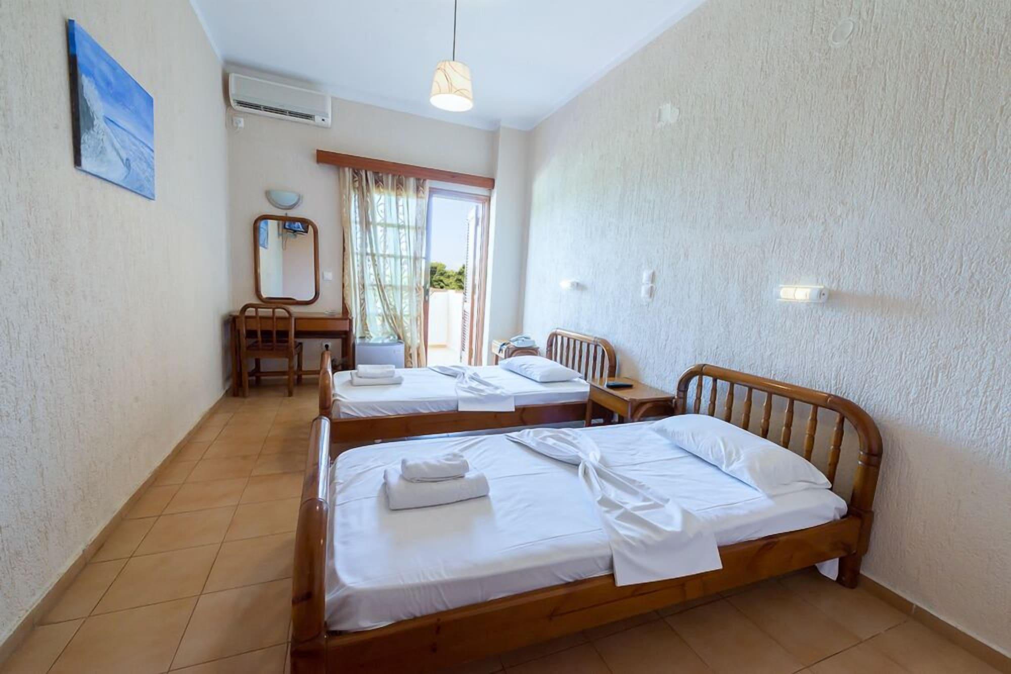 ארגוסטולי Galaxy Hotel מראה חיצוני תמונה