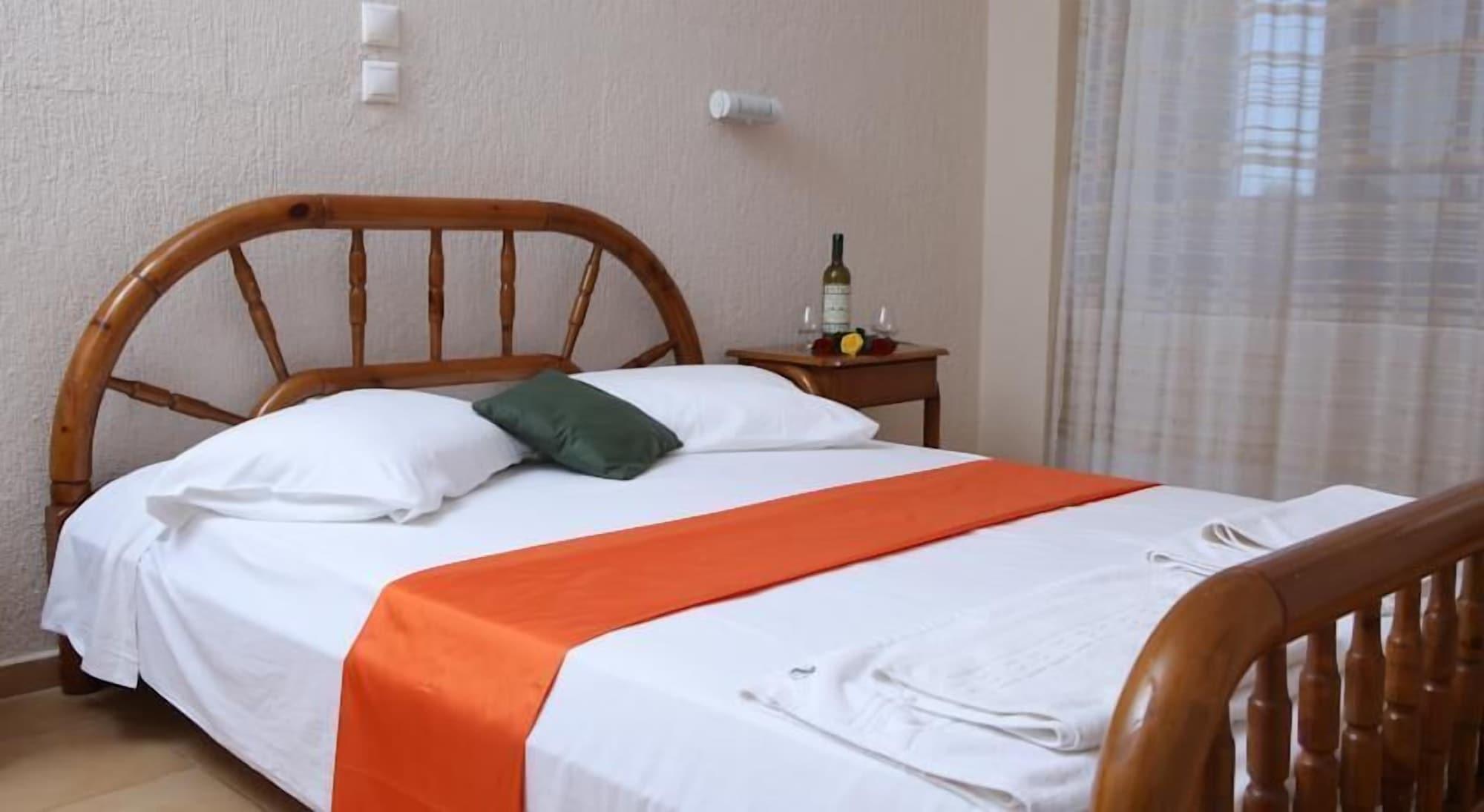 ארגוסטולי Galaxy Hotel מראה חיצוני תמונה