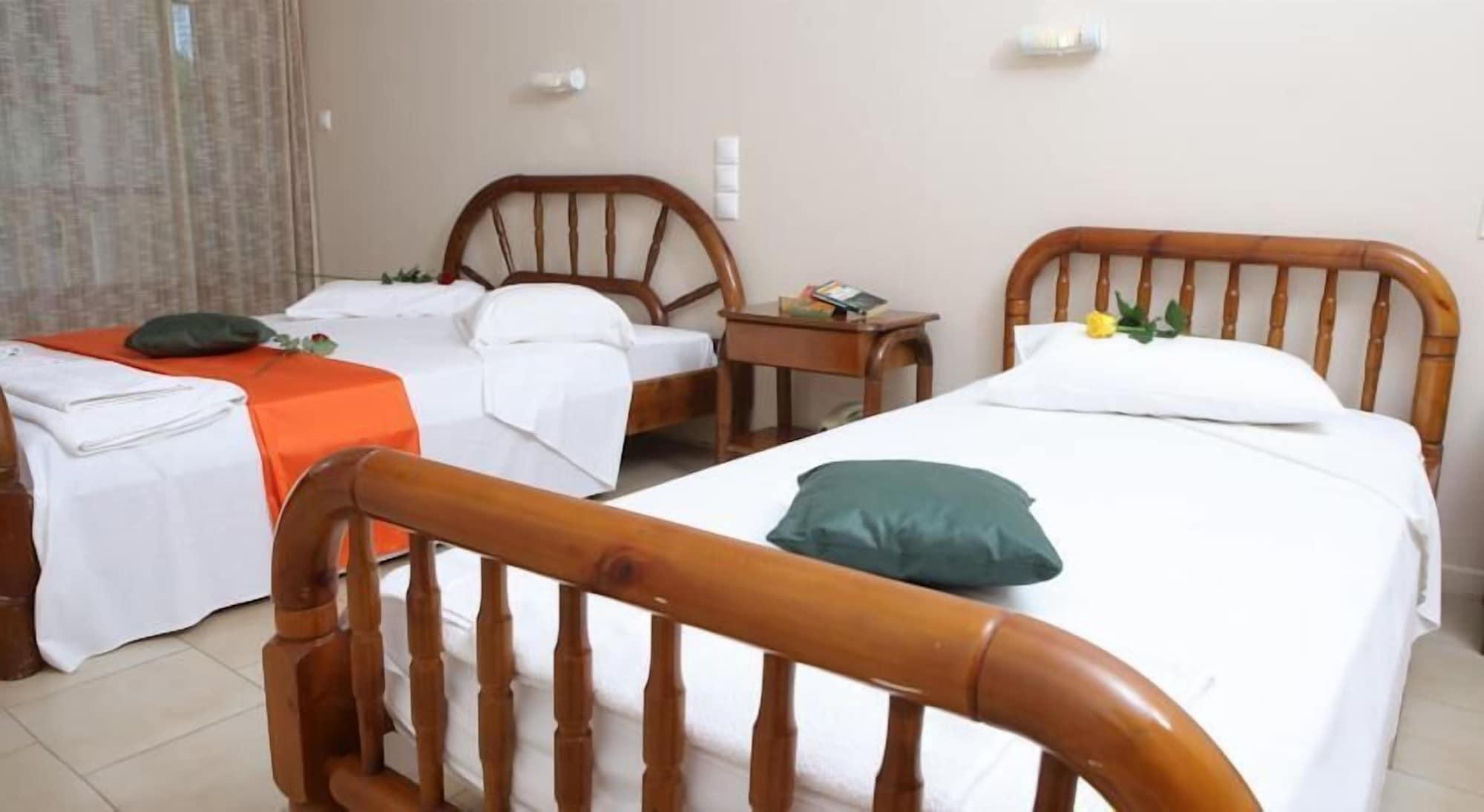 ארגוסטולי Galaxy Hotel מראה חיצוני תמונה