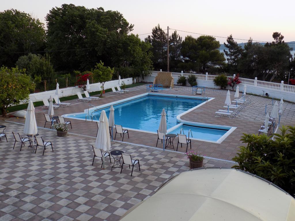 ארגוסטולי Galaxy Hotel מראה חיצוני תמונה