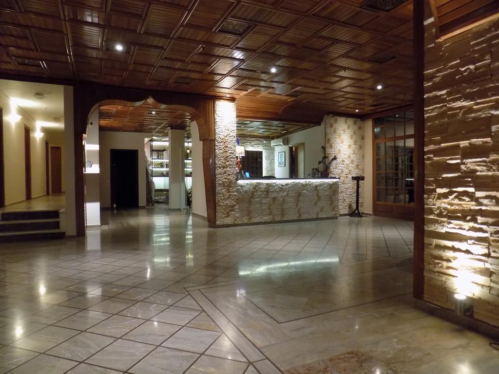 ארגוסטולי Galaxy Hotel מראה חיצוני תמונה