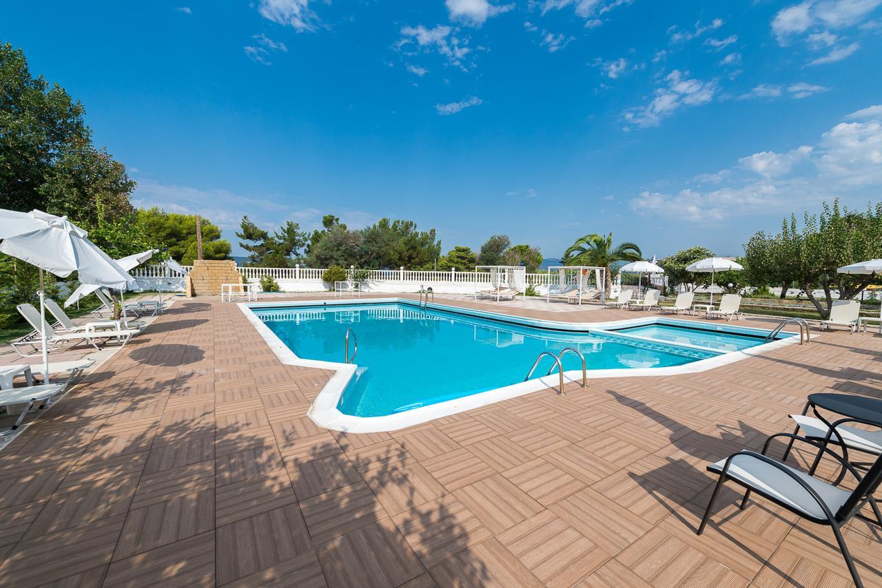 ארגוסטולי Galaxy Hotel מראה חיצוני תמונה